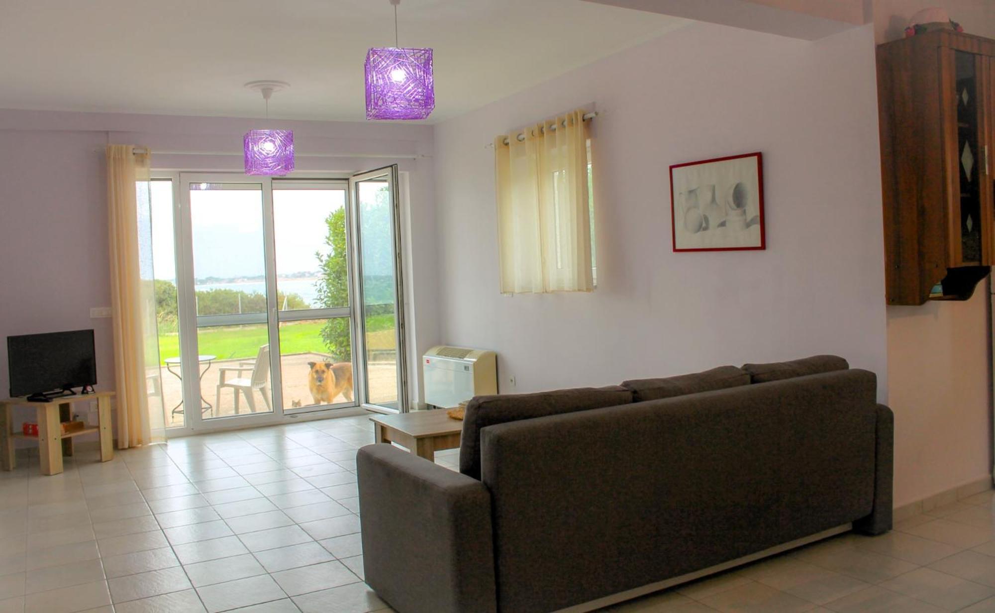 Sea Breeze Ena Apartment Korakokhórion Екстериор снимка